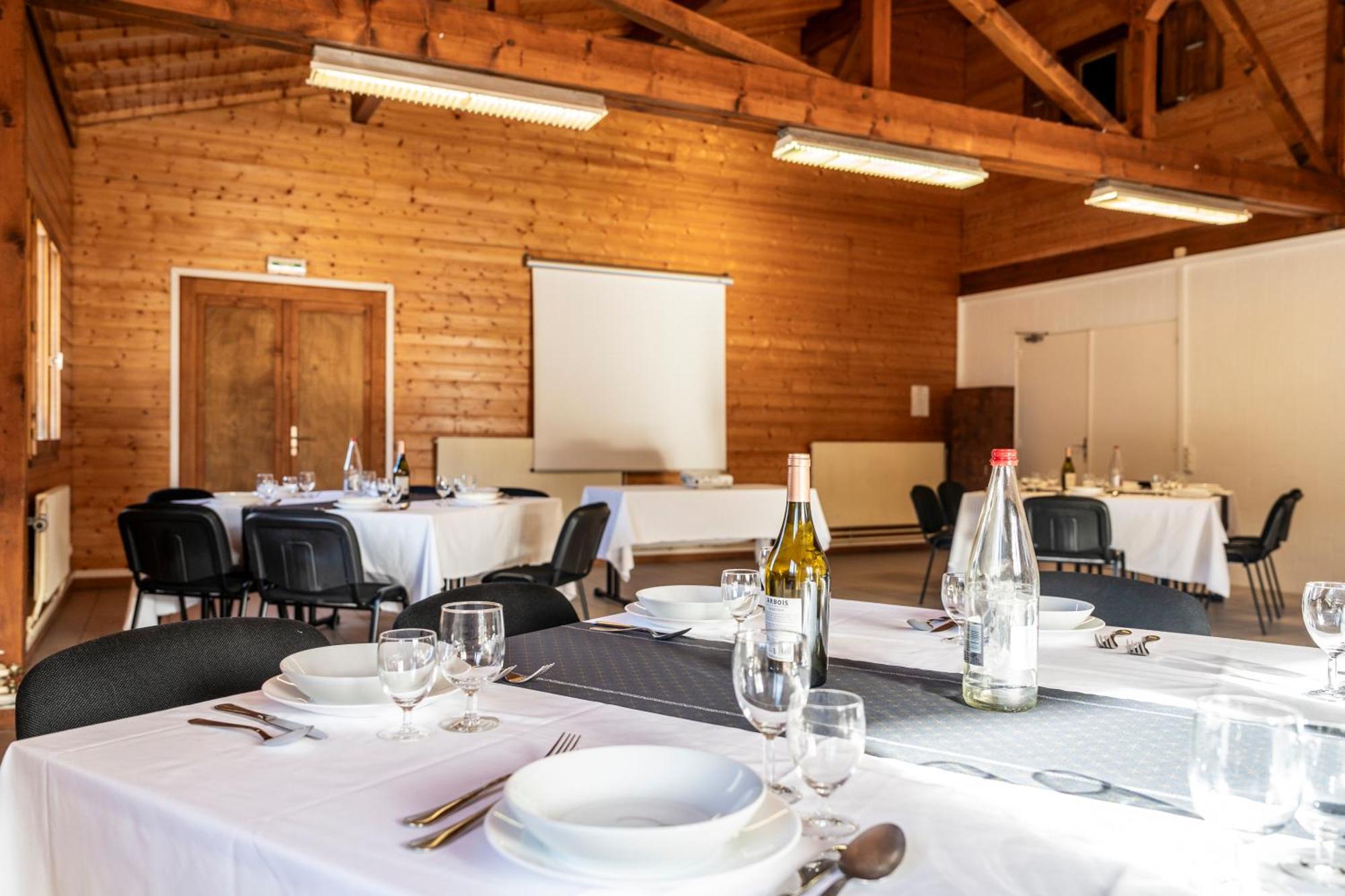 Hotel-Club Cote Dole, Ussim Vacances レ・ルス エクステリア 写真