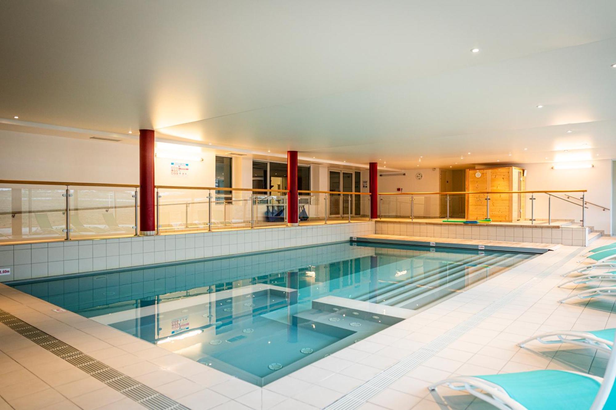 Hotel-Club Cote Dole, Ussim Vacances レ・ルス エクステリア 写真